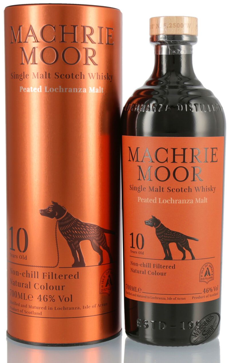 The Arran Machrie Moor 10 YO Peated Malt Whisky 46% vol. 0,70l The Arran Machrie Moor 10 YO Peated Malt Whisky 46% vol. 0,70l