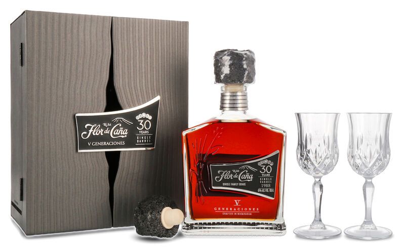 Flor de Cana 30 YO Single Barrel Rum Geschenk-Set 45% vol. 0,70l Flor de Cana 30 YO Single Barrel Rum Geschenk-Set 45% vol. 0,70l
