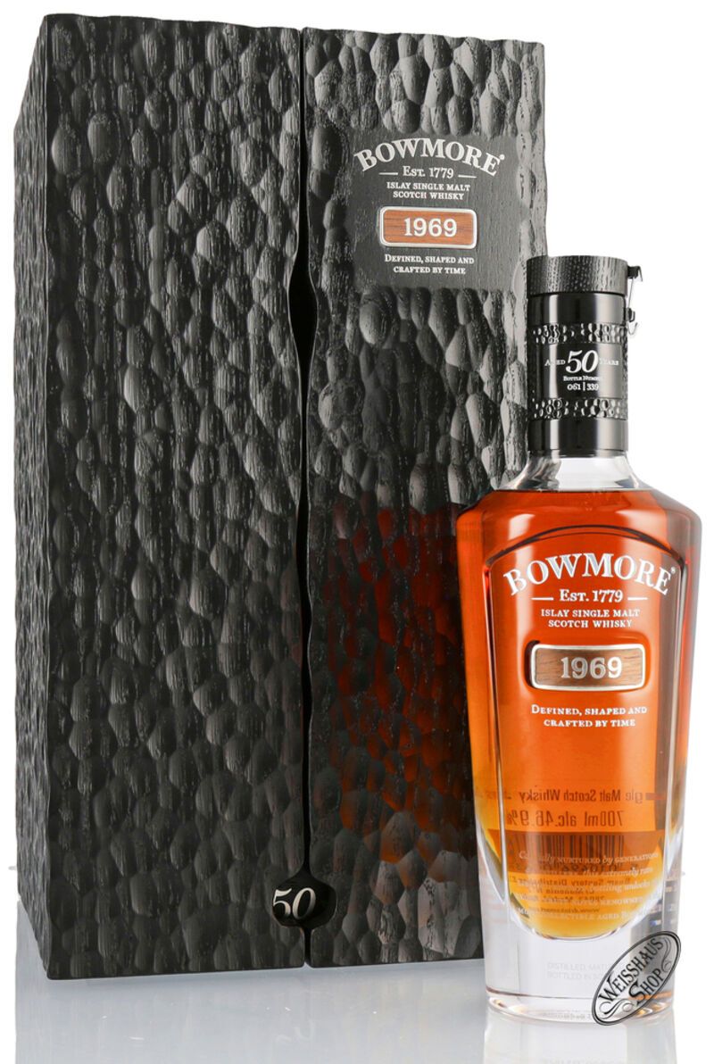 Bowmore 50 YO Vintage 1969 Whisky 46,9% vol. 0,70l Bowmore 50 YO Vintage 1969 Whisky 46,9% vol. 0,70l