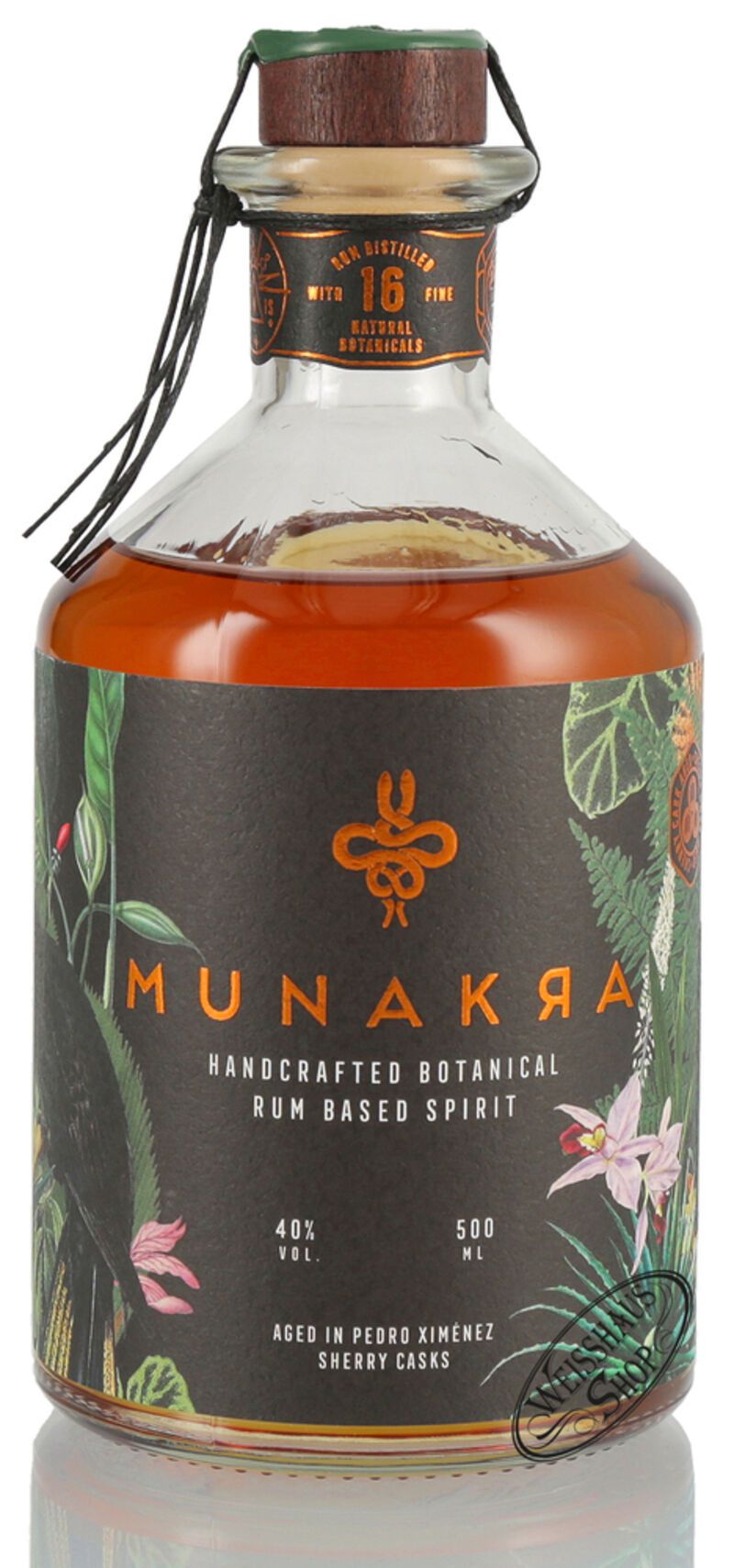 Munakra Cask Aged Botanical Rum Based Spirit 40% vol. 0,50l Munakra Cask Aged Botanical Rum Based Spirit 40% vol. 0,50l