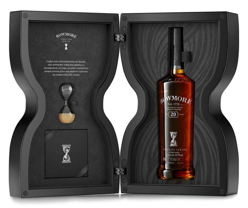 Bowmore 29 YO Timeless Series Islay Whisky 53,7% vol. 0,70l Bowmore 29 YO Timeless Series Islay Whisky 53,7% vol. 0,70l