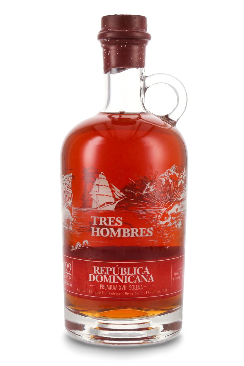 Tres Hombres Republica Dominicana 18 YO Ed. 058 Rum 43,3% vol. 0,70l Tres Hombres Republica Dominicana 18 YO Ed. 058 Rum 43,3% vol. 0,70l